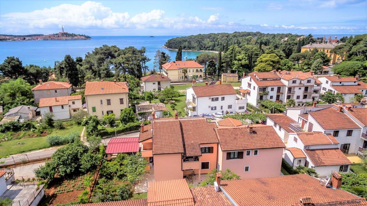 Apartment Complex Silva Rovigno Esterno foto