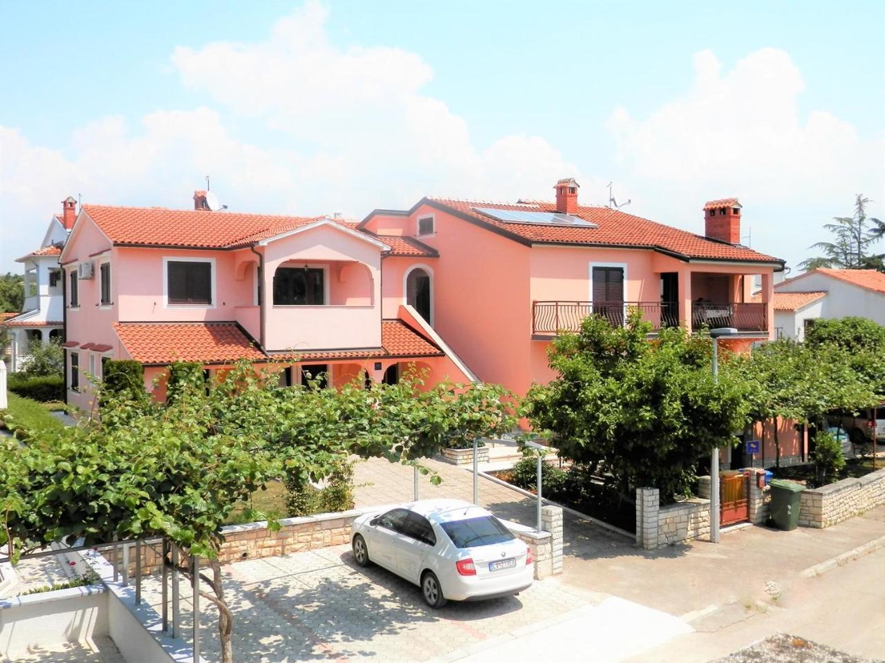 Apartment Complex Silva Rovigno Esterno foto